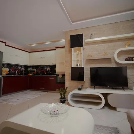 Lejlighed Comfy Flat In Astir Near Bus And Ac Tirana